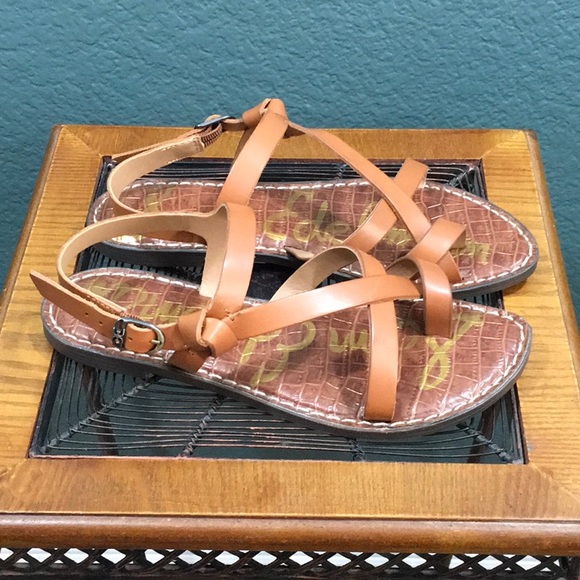 Sam Edelman Womens Gigi 6 Leather T-Strap Sandals - Picture 3 of 7